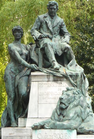 Monument Charles Rogier par Camille Sturbelle